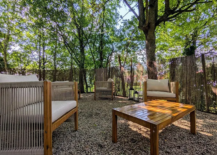 Verte Avec Jardin Partage Pres Du Puy-en-velay - Fr-1-582-498 Bed & Breakfast Rosieres (Haute-Loire)