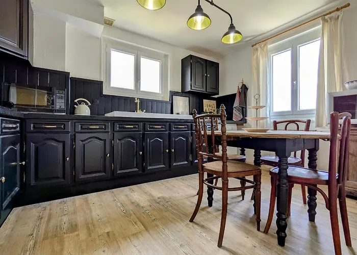 Bed & Breakfast Verte Avec Jardin Partage Pres Du Puy-en-velay - Fr-1-582-498 *